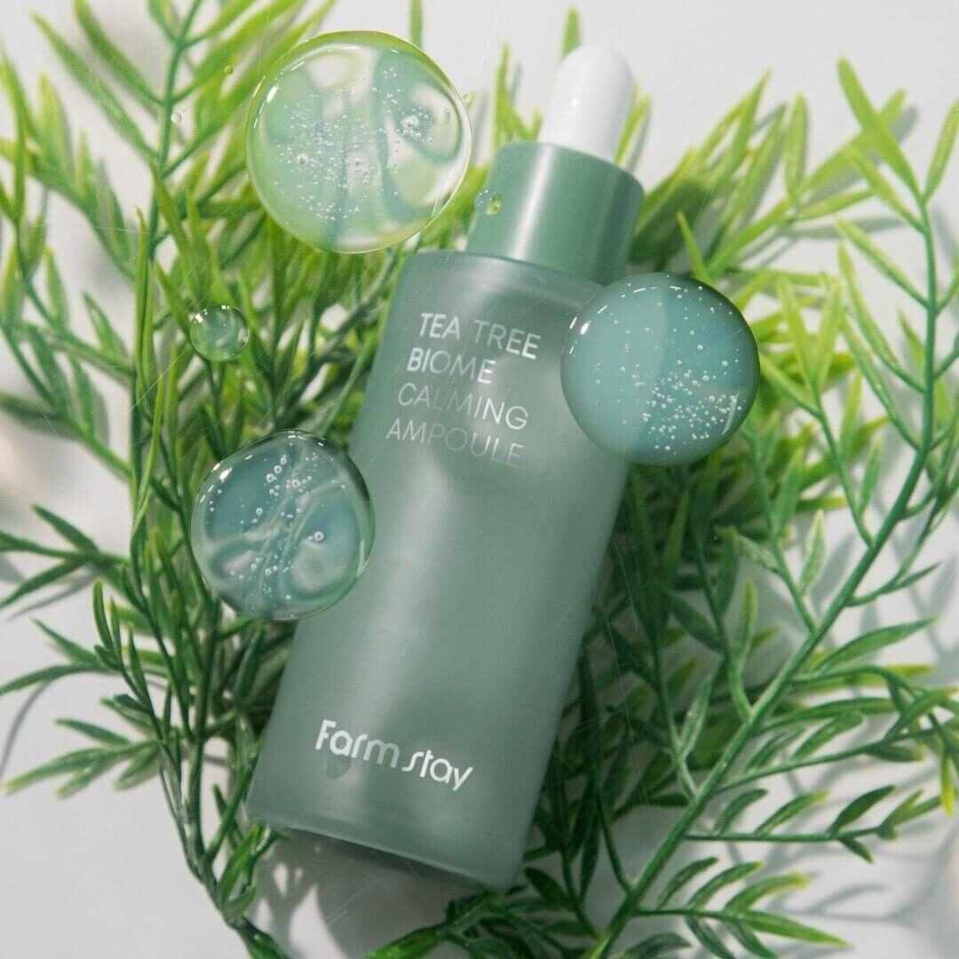 Raminamasis Veido Serumas su Arbatmedžiu FarmStay Tea Tree Biome Calming Ampoule, 50 ml Raminamasis Veido Serumas su Arbatmedžiu FarmStay Tea Tree Biome Calming Ampoule, 50 ml